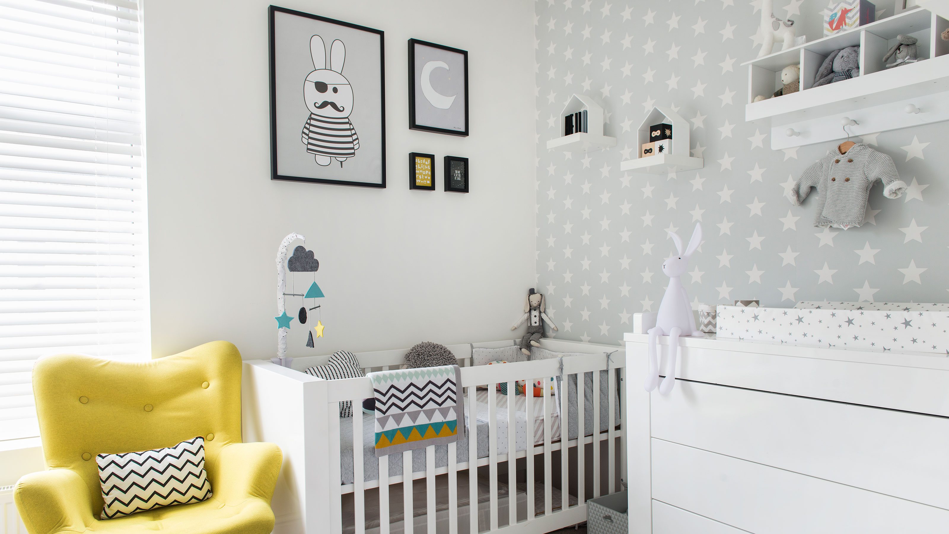 simple baby room