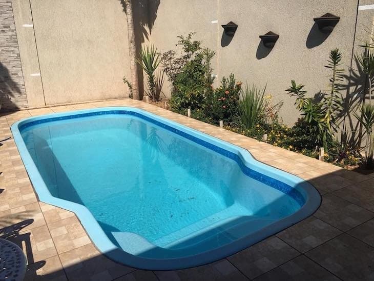 casas com piscinas