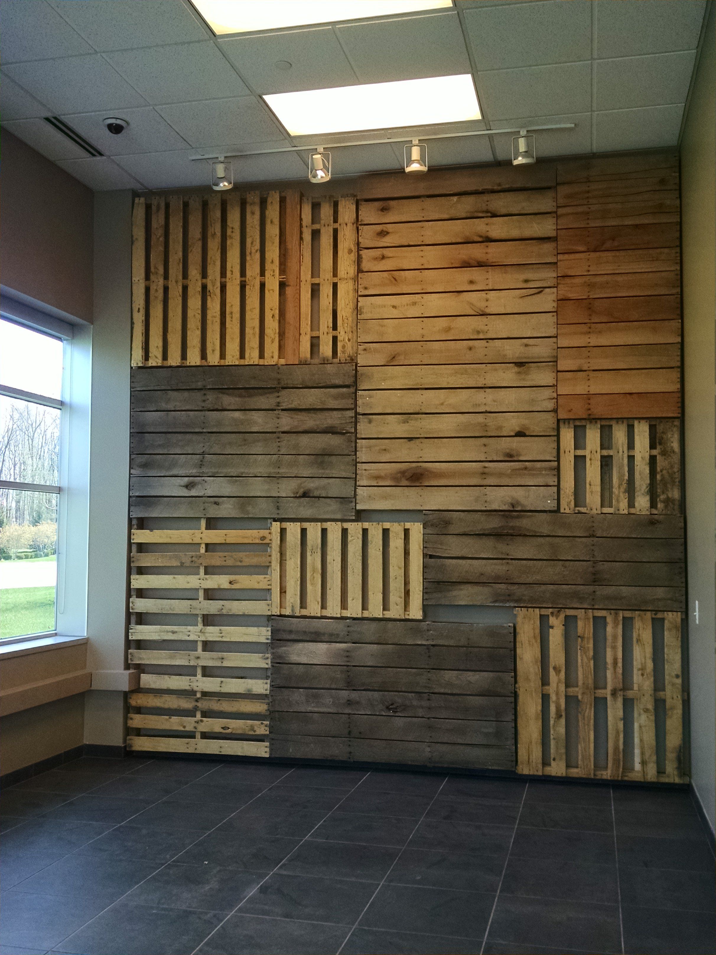 pallet wall