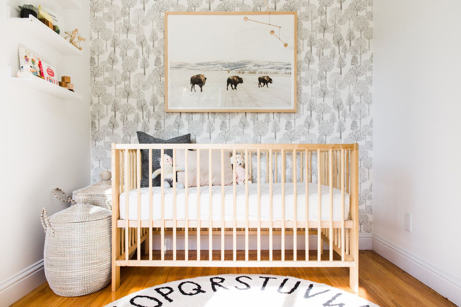 simple baby room