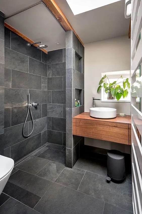 simple and small bathrooms