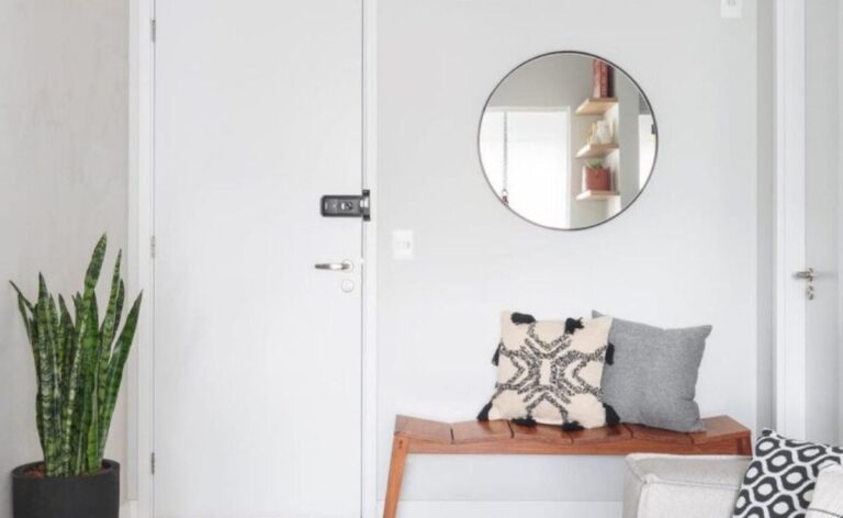 Hall De Entrada Pequeno: 112+ Ideias de Decor pra Você!