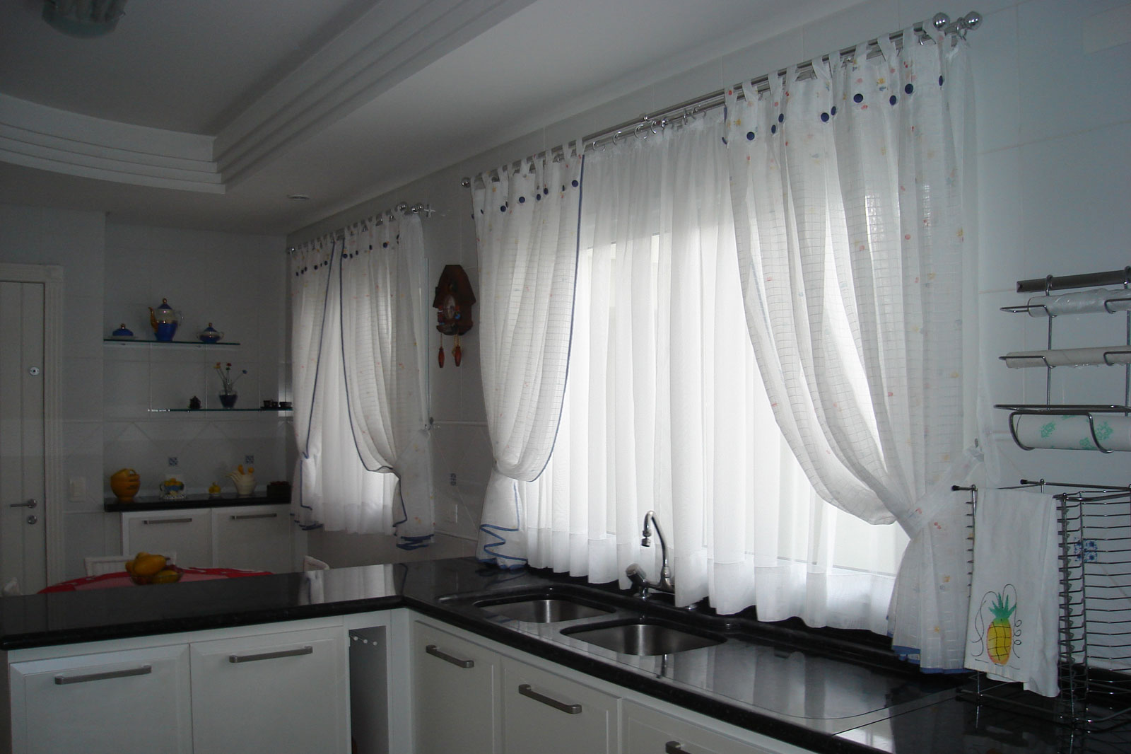 Cortina na Cozinha | Blog da Cristalle ...