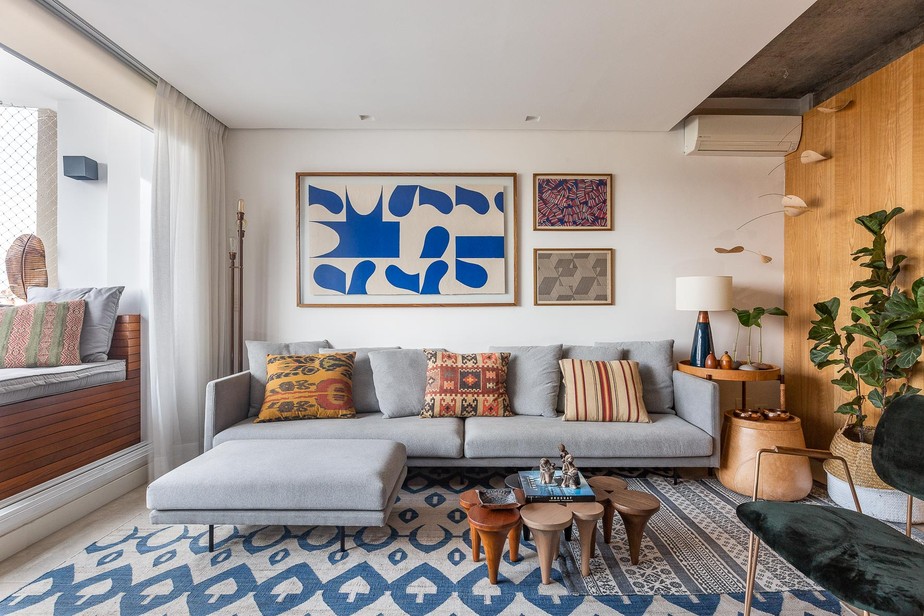 Como decorar a parede atrás do sofá com ...