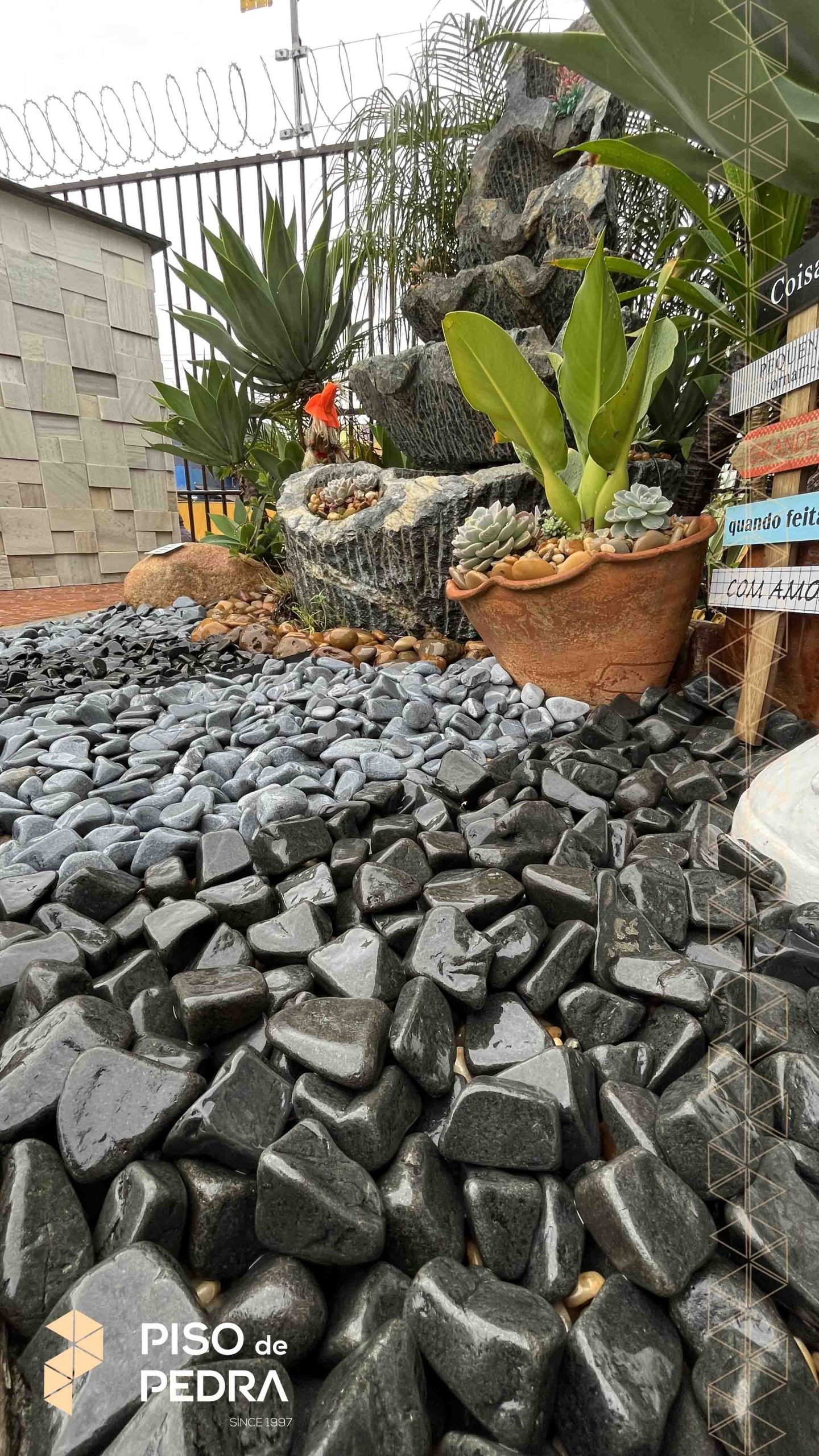 Seixos e Pedriscos Brancos para Jardim ...