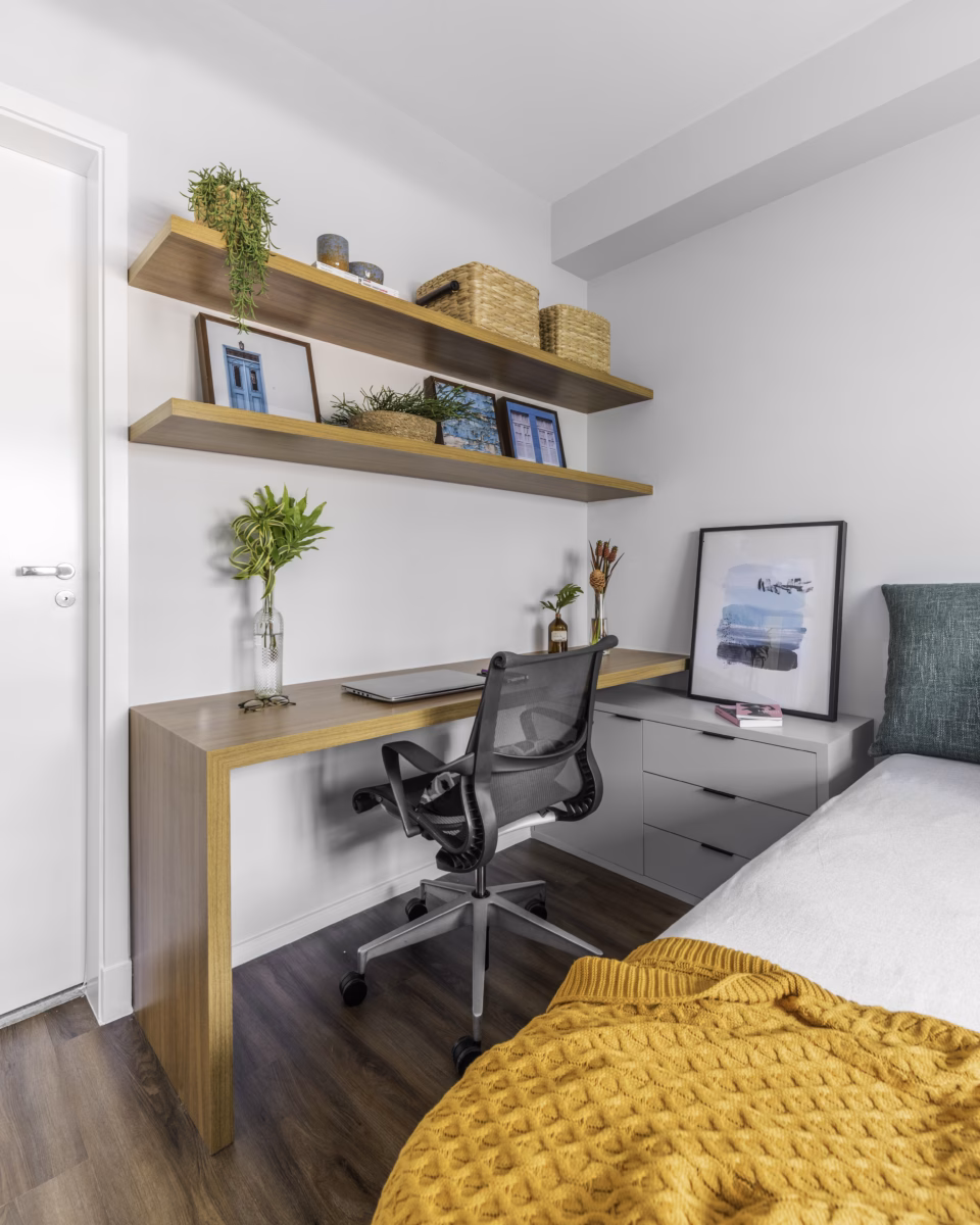 quarto-de-casal-com-escritorio