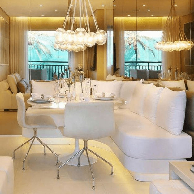 Mesa de Centro com Canto Alemão: Integração e Conforto para Receber - detalhe