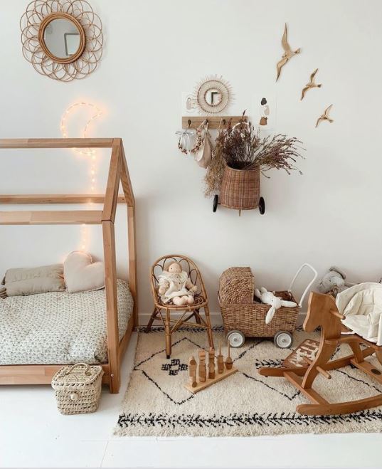 Boho Chic: Quarto de Bebê com Macramê e Cores Terrosas - ideia