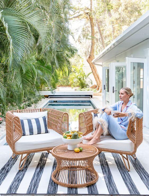 Com Poltronas de Vime e Almofadas Texturizadas - inspiração