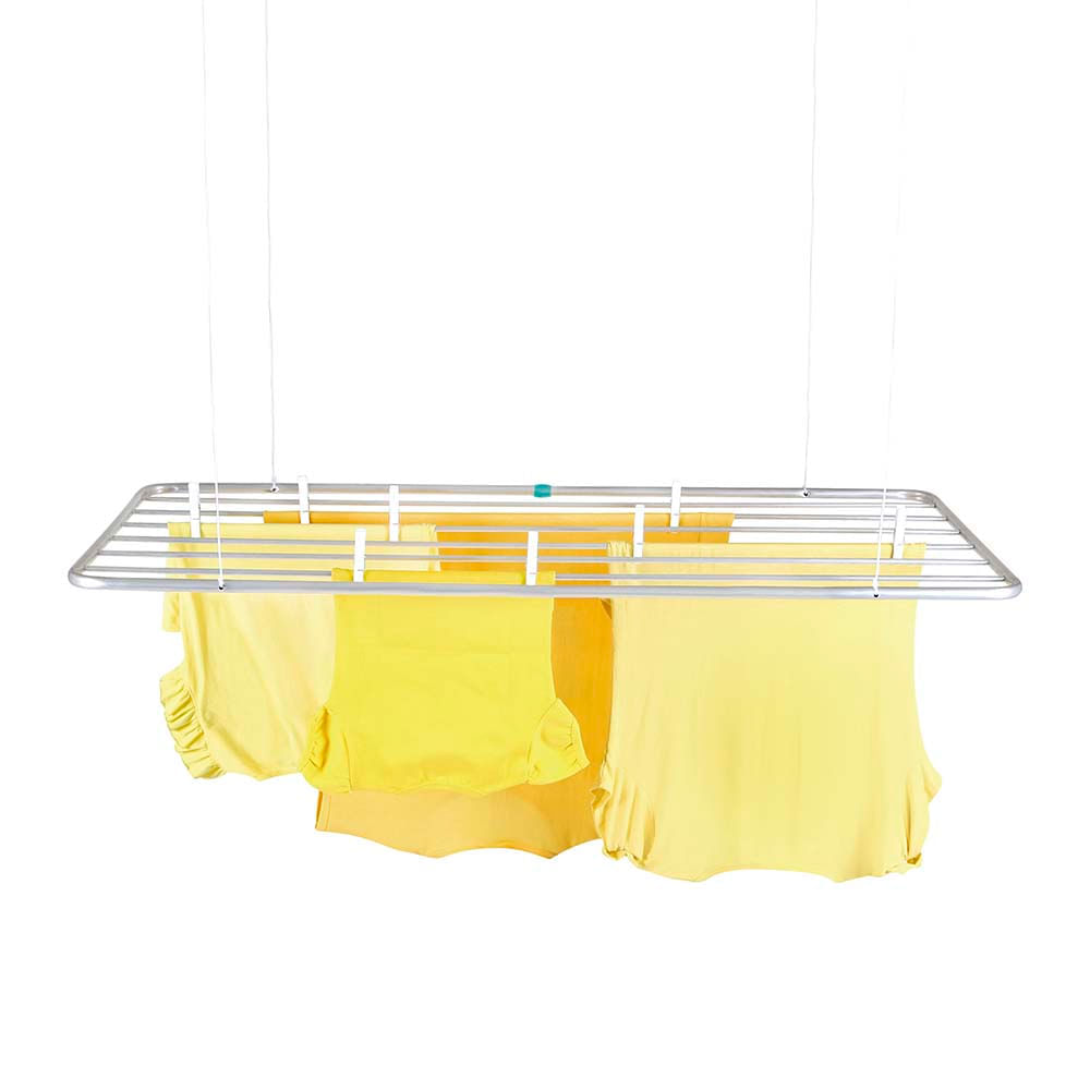 Varal de Teto com Iluminação Embutida: Roupa Seca e Ambiente Aconchegante - ideia