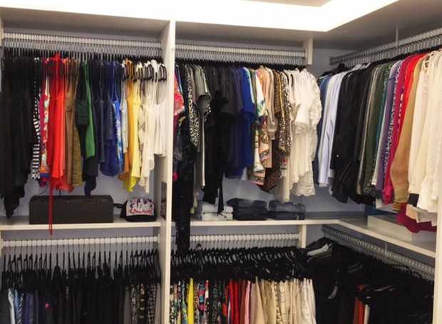 Cabides Padronizados: Uniformidade Visual e Economia de Espaço - inspiração