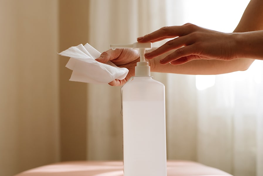 Gordura de Cozinha? Detergente Concentrado e Água Quente na Medida Certa - ideia