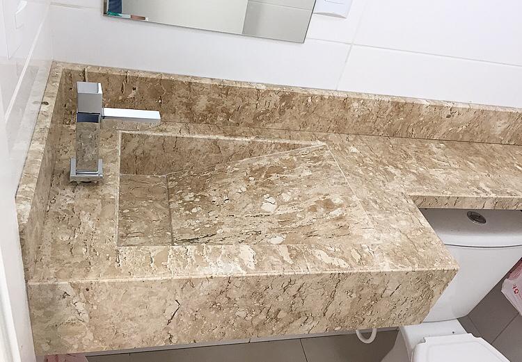 Nichos de Banheiro em Granito Esculpido: Detalhes que Fazem a Diferença - detalhe