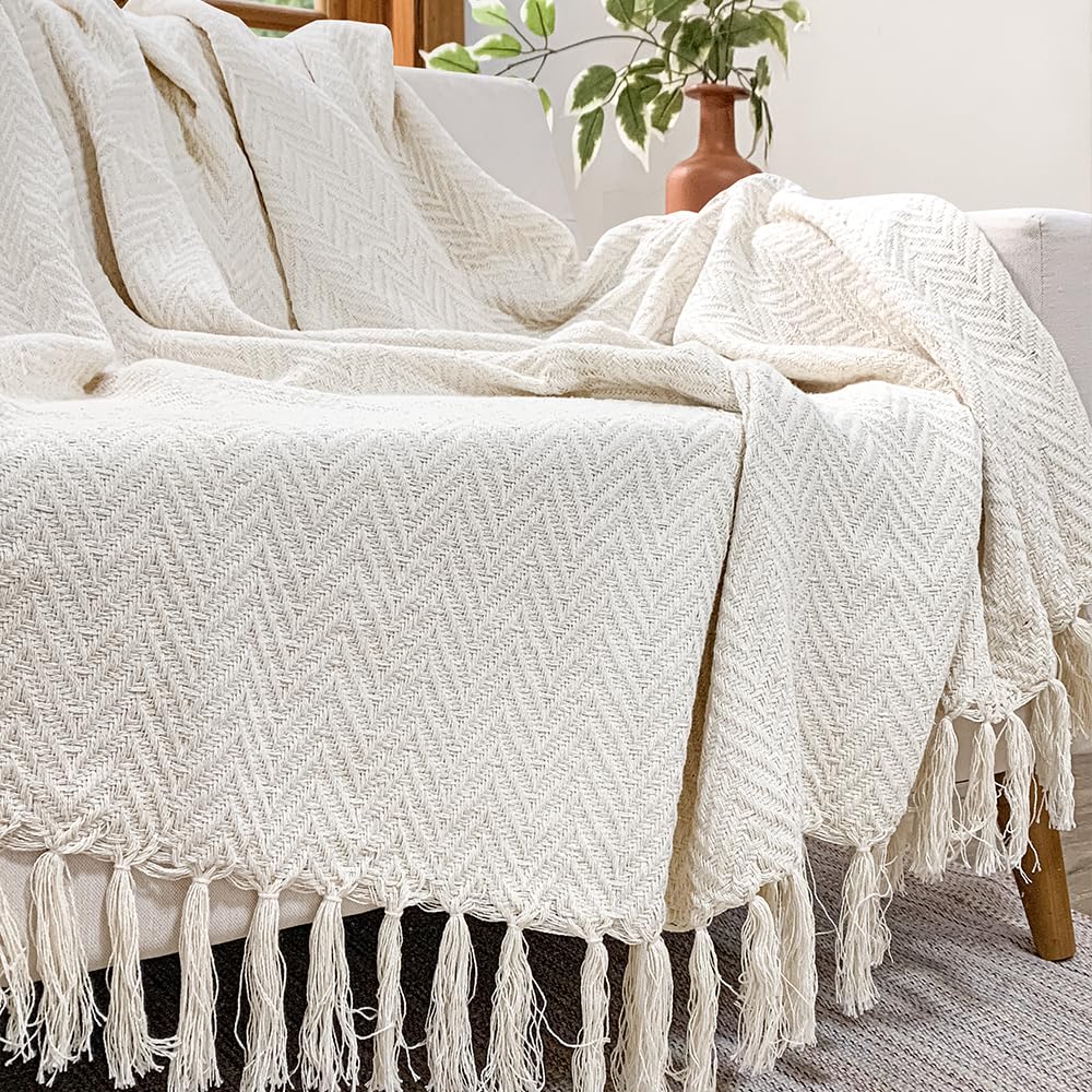 Manta com Franjas para um Sofá Boho - detalhe