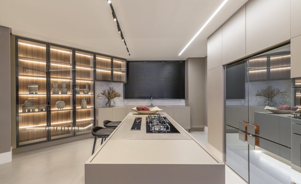 Cozinha Hi-Tech: Superfícies Inteligentes e Eletrodomésticos de Última Geração - inspiração