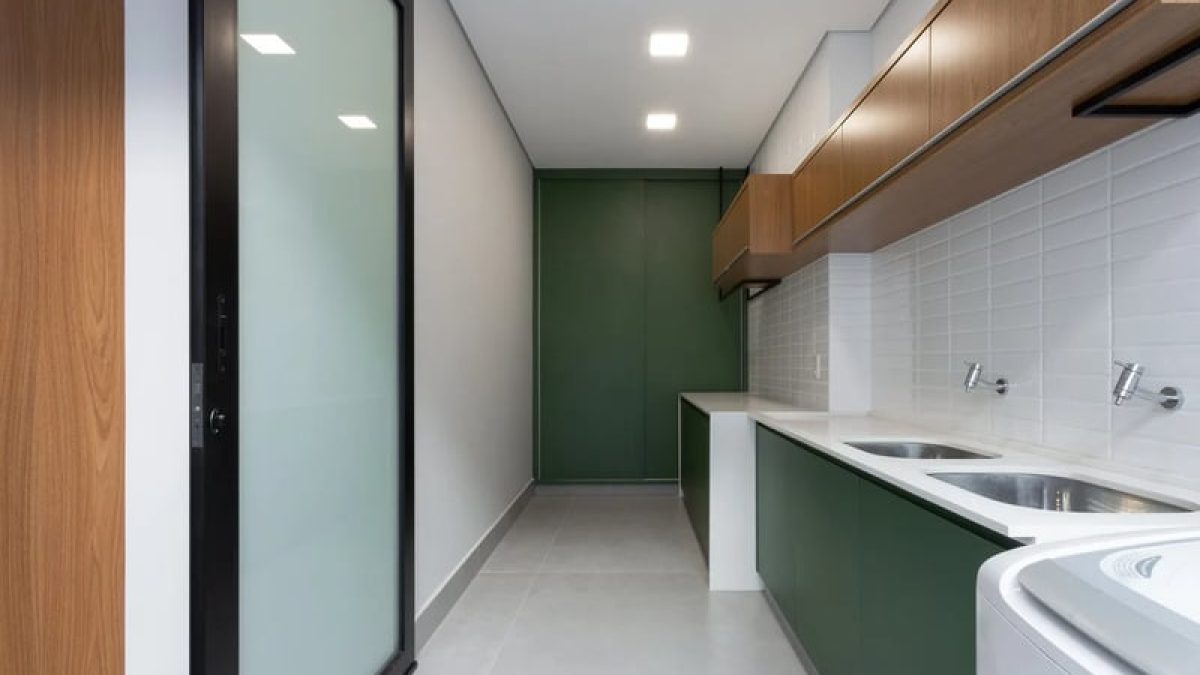 Área de Serviço Planejada com Parede de Lousa: Criatividade à Vista! - detalhe