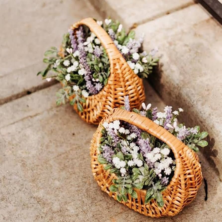 Cestos de Vime Decorados com Flores Secas - ideia