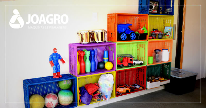 Caixas de Feira Coloridas: Organização Criativa e Cheia de Vida! - ideia