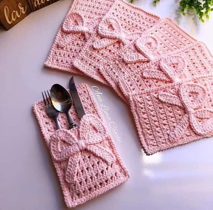 Com Detalhes em Crochê: Um Toque Artesanal e Aconchegante! - ideia