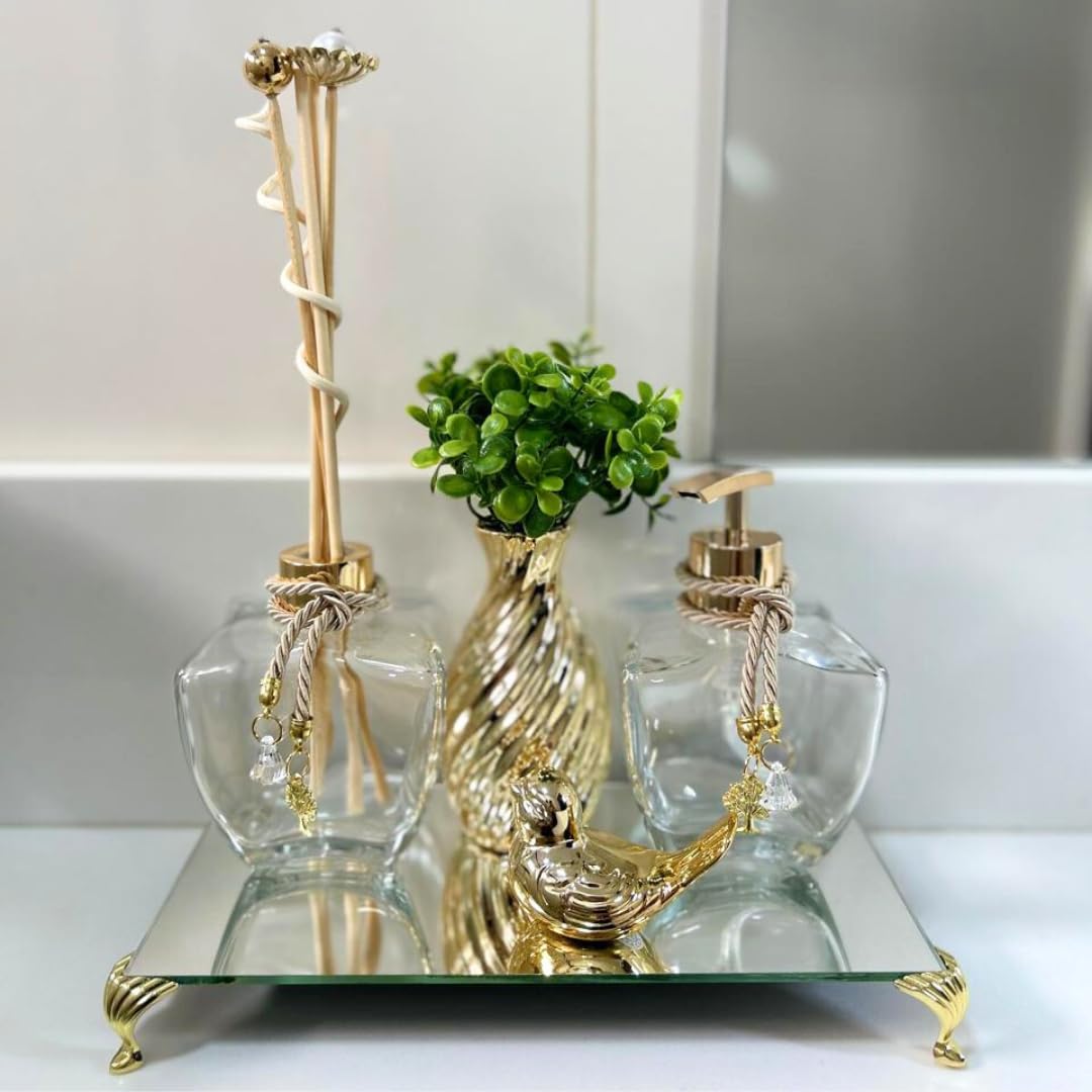 Acessórios de Banheiro com Bandejas Espelhadas: Glamour e Organização - inspiração