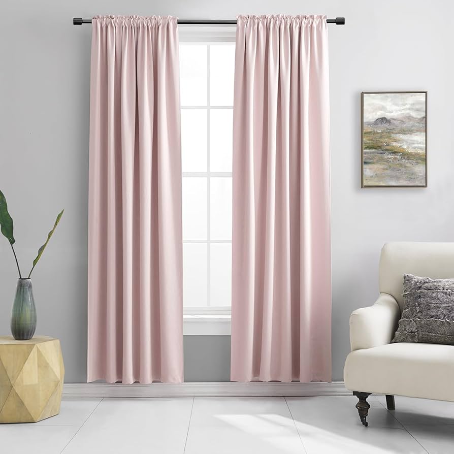 Cortinas em Tons Pastel: Suavidade e Calmaria para Relaxar - ideia