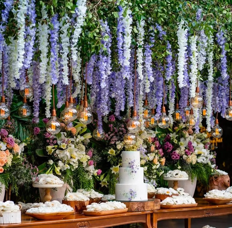 Utilizando Tecidos Fluidos e Voiles: Leveza e Elegância em Movimento - ideia