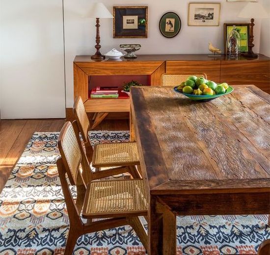 Sala de Jantar com Toque Rústico e Madeira de Demolição: Aconchego Garantido - inspiração