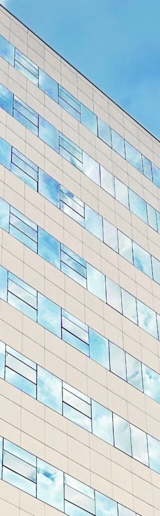 Fachada Ventilada de Vidro: Eficiência Energética e Design Sustentável - detalhe