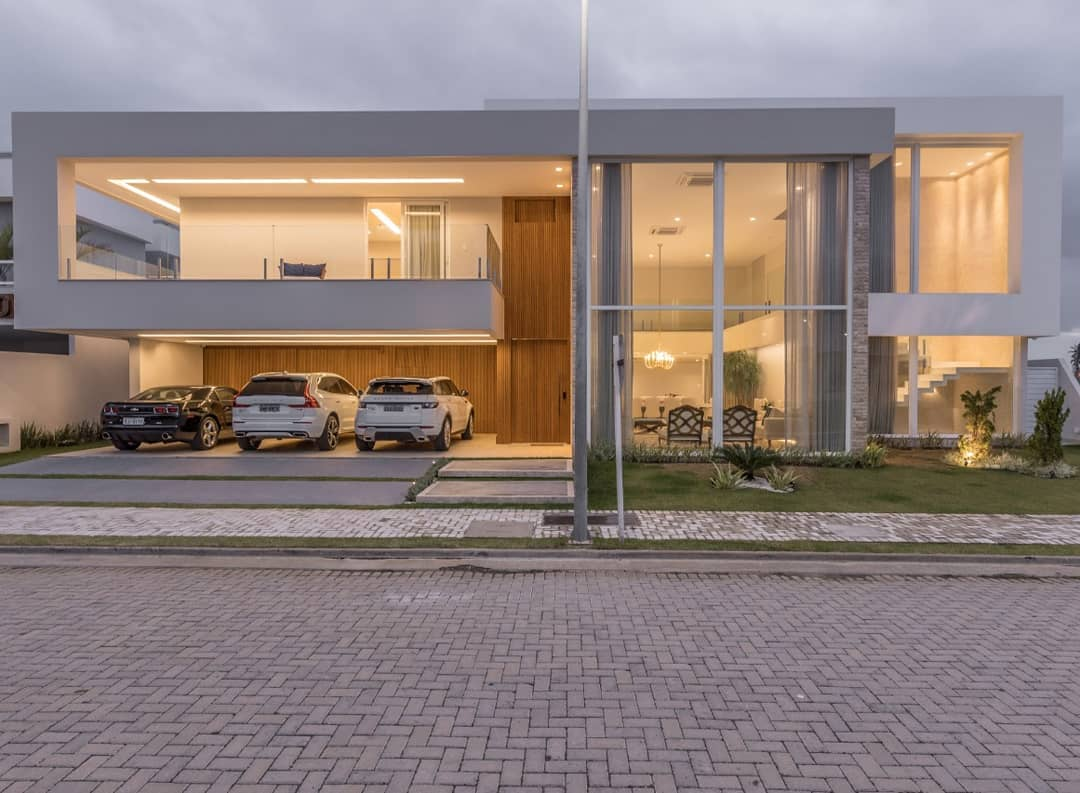 Fachada Clean com Alumínio e Travertino - detalhe