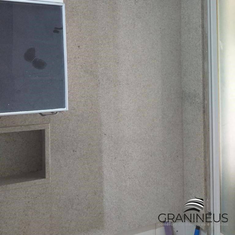 Nichos Iluminados em Granito Branco para Expor Objetos Decorativos - ideia