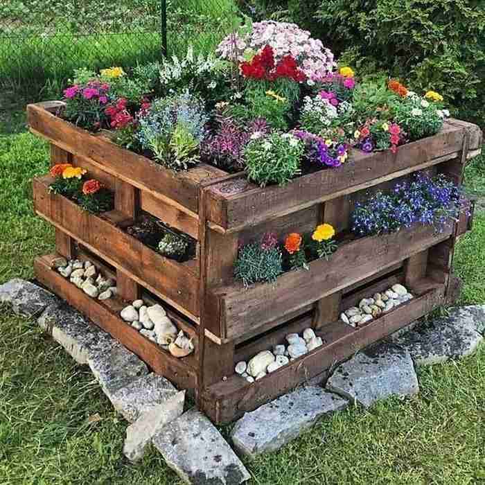 Em Pallets Customizados: Solução Versátil e Acessível - detalhe