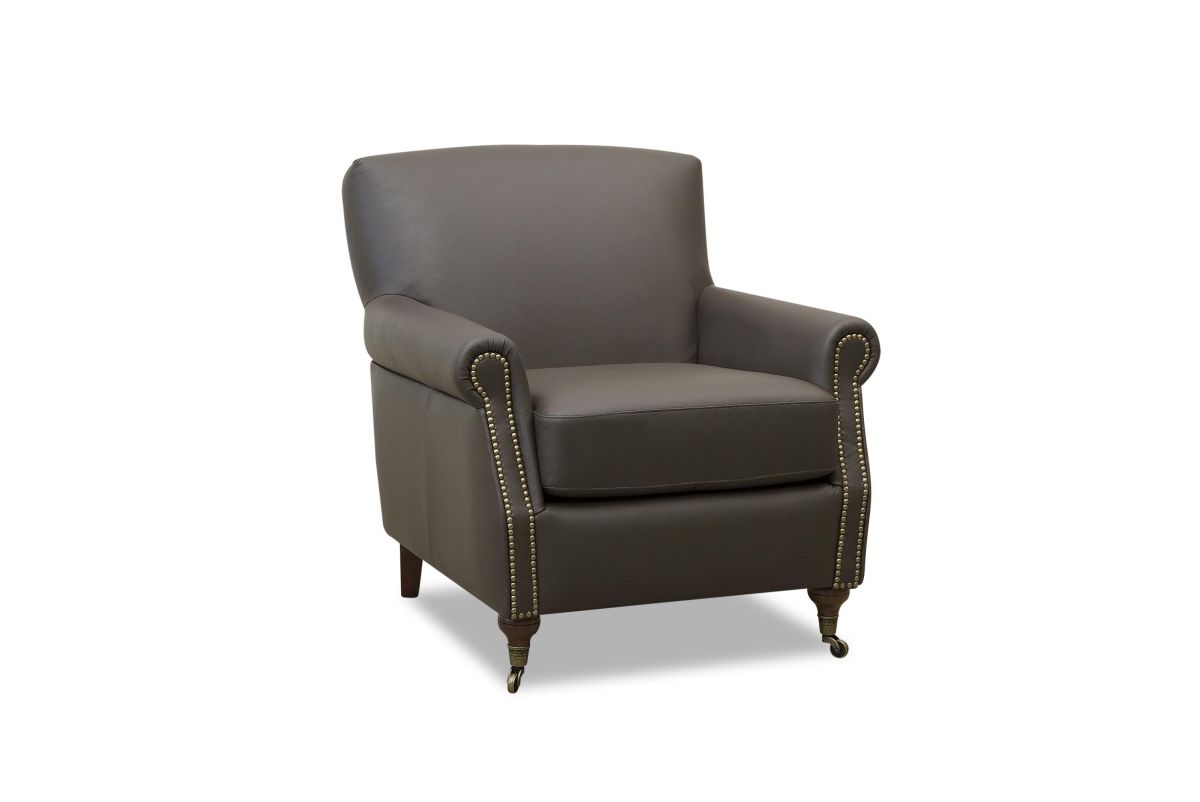 Poltrona de Couro Envelhecido: Personalidade e Caráter para um Espaço Único - detalhe