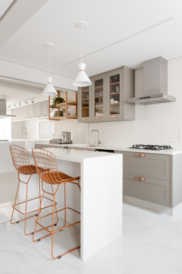 Detalhes em Cobre para Sofisticação e Calor - ideia