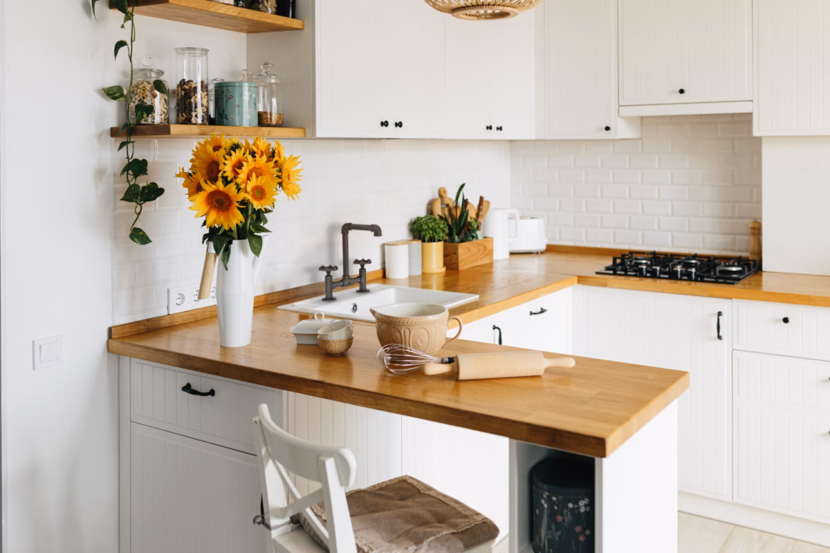 Com Acessórios Coloridos: Quebre a Monotonia com Alegria e Estilo - detalhe