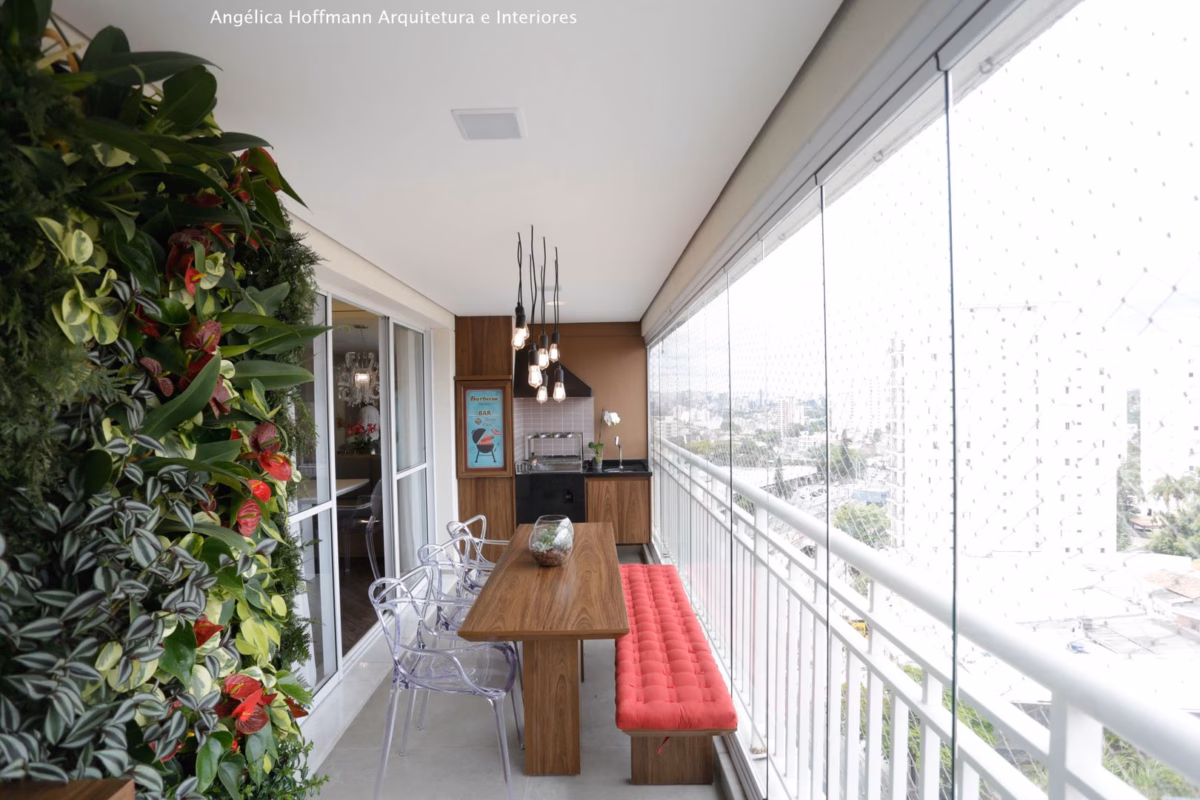 Varanda Moderna com Metal e Vidro - inspiração