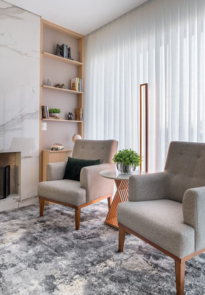 Luminárias de Piso Esculturais para Ambientes Amplos - inspiração