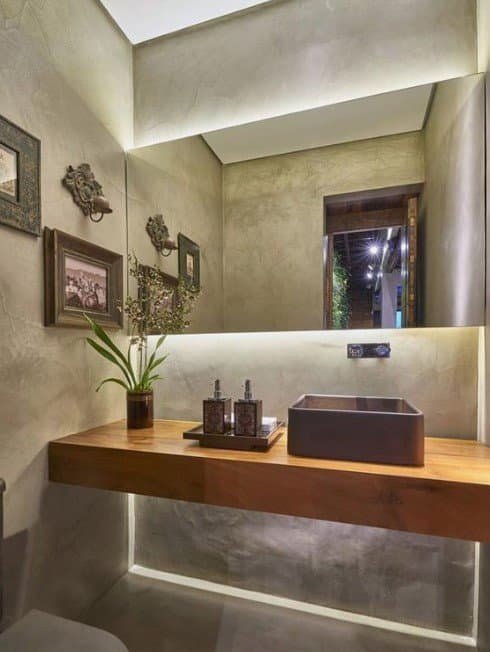 Lavabo Pequeno com Espelho Gigante: Ampliação e Sofisticação - detalhe