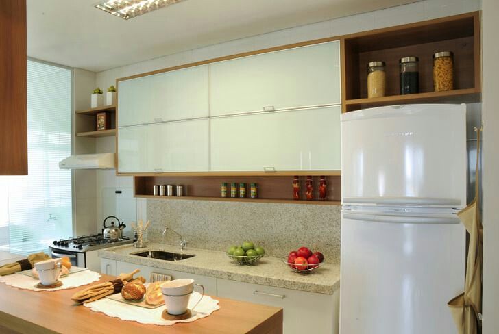 Nichos com Espelho no Fundo: Ampliação e Brilho - detalhe