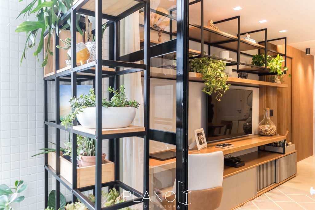 Estante Industrial com Detalhes em Cobre: Toque urbano e sofisticado! - detalhe