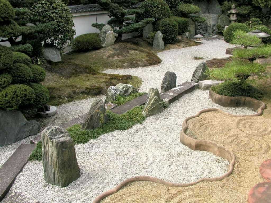 Jardim Zen: Manutenção para a Paz Interior - ideia
