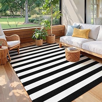 Modernidade Gráfica: Tapete Listrado em Preto e Branco para Ambientes Urbanos - detalhe