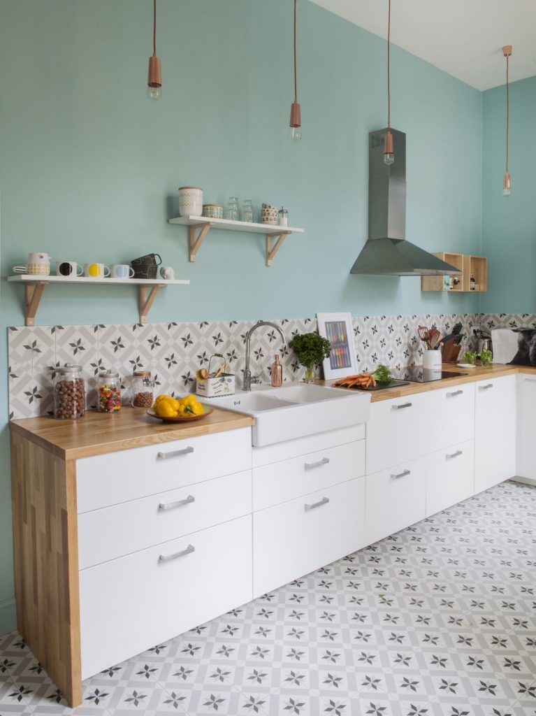 Armários de Cozinha Decorados com Azulejos Adesivos: Solução Prática e Cheia de Estilo - detalhe