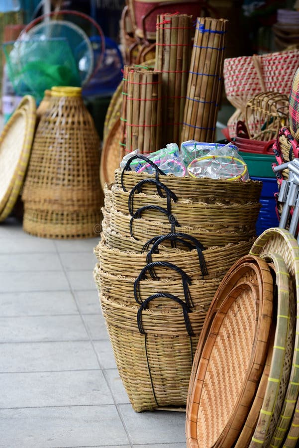 Cestos de Vime com Detalhes em Crochê - ideia