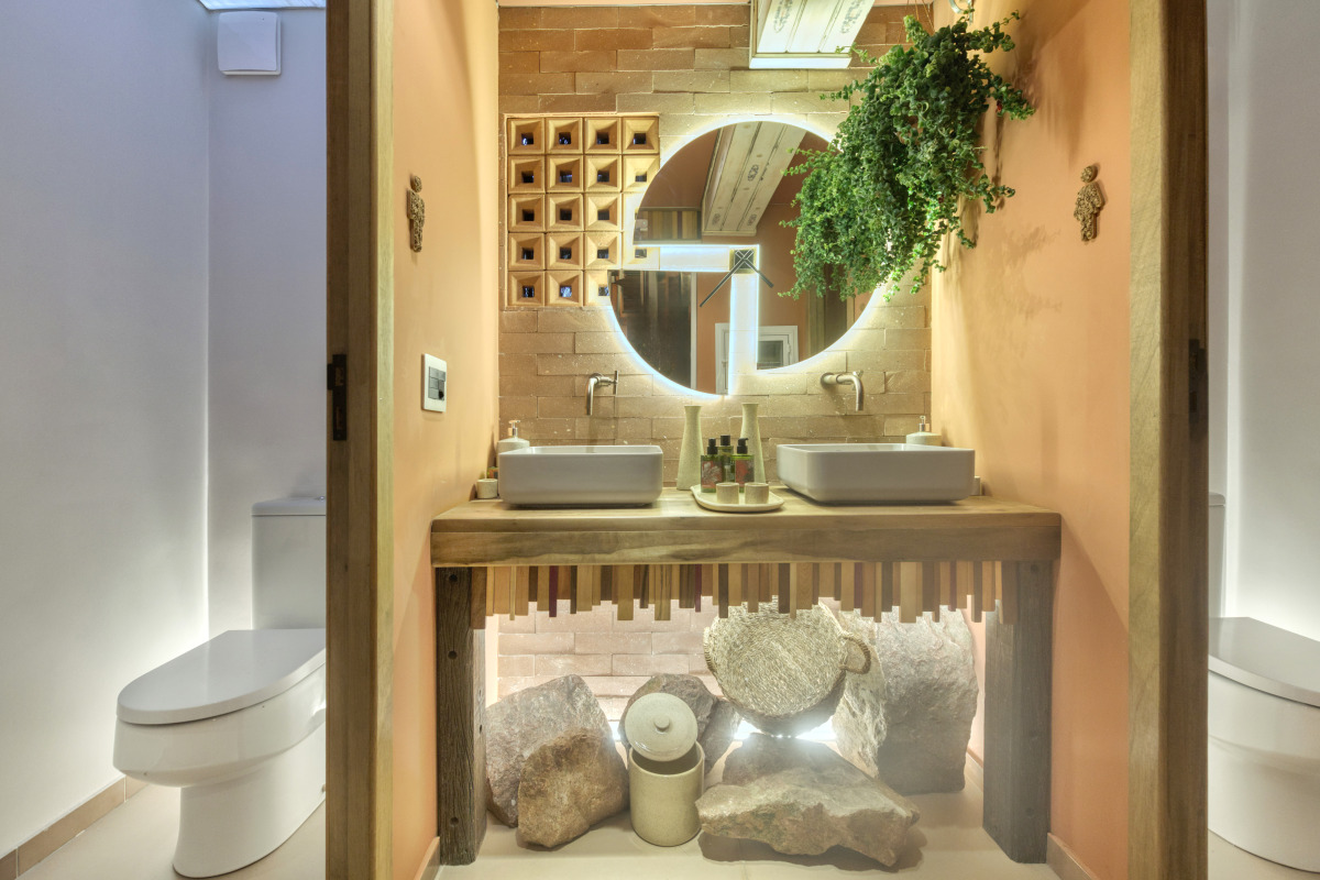 Lavabo Criativo com Reuso: Dê Nova Vida a Objetos Garimpados - ideia