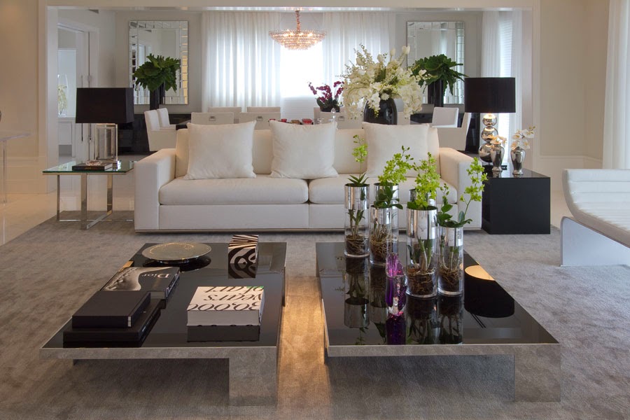 Mesa de Centro Decorada com Mosaicos: Cores e Texturas Únicas - inspiração