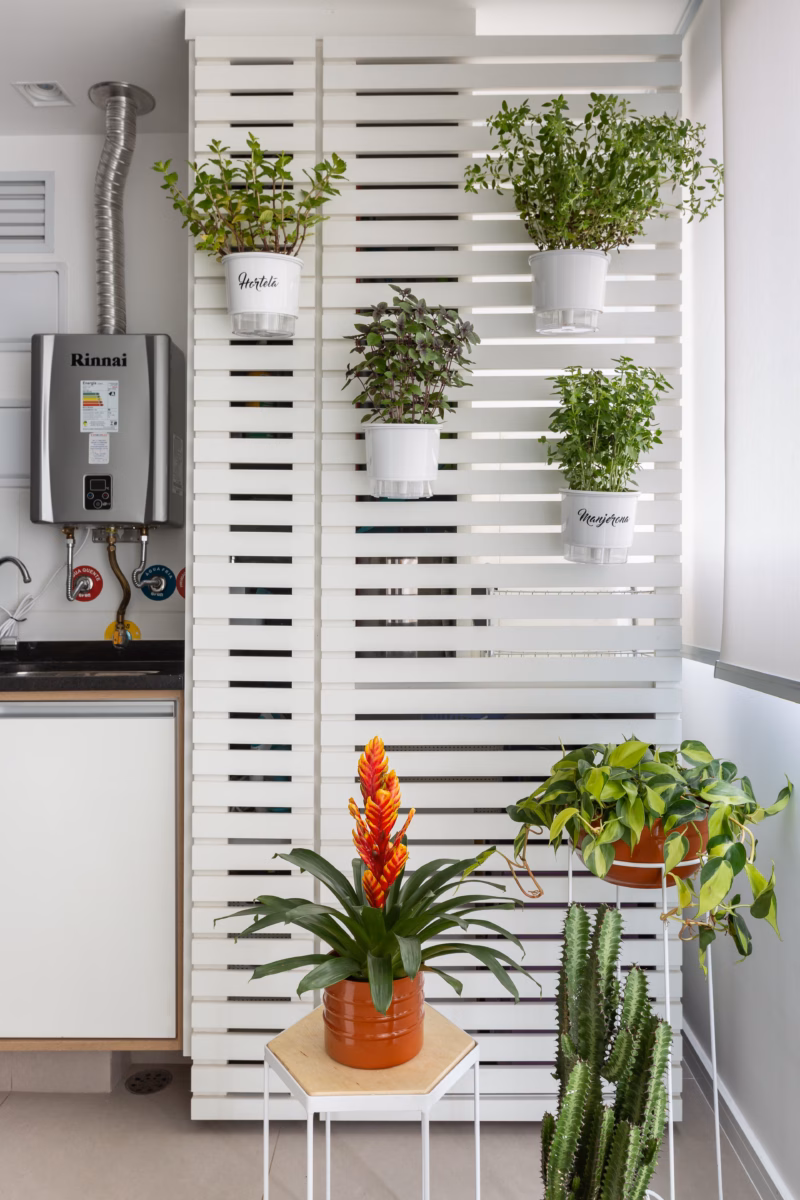 Cantinho de Temperos Vertical com Vasinhos - inspiração