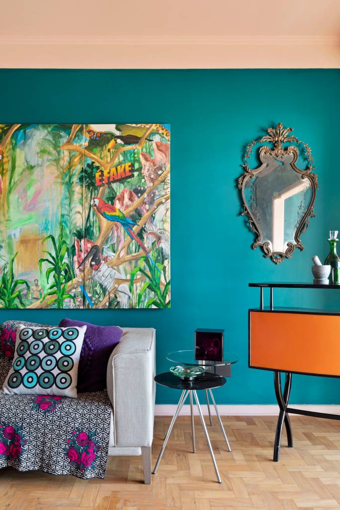 Com Quadros e Espelhos: Personalidade e estilo em cada detalhe - inspiração