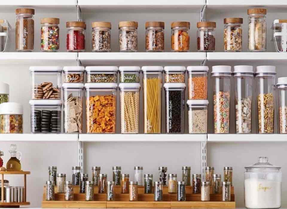 Despensa Criativa com Quadros e Lousas - ideia