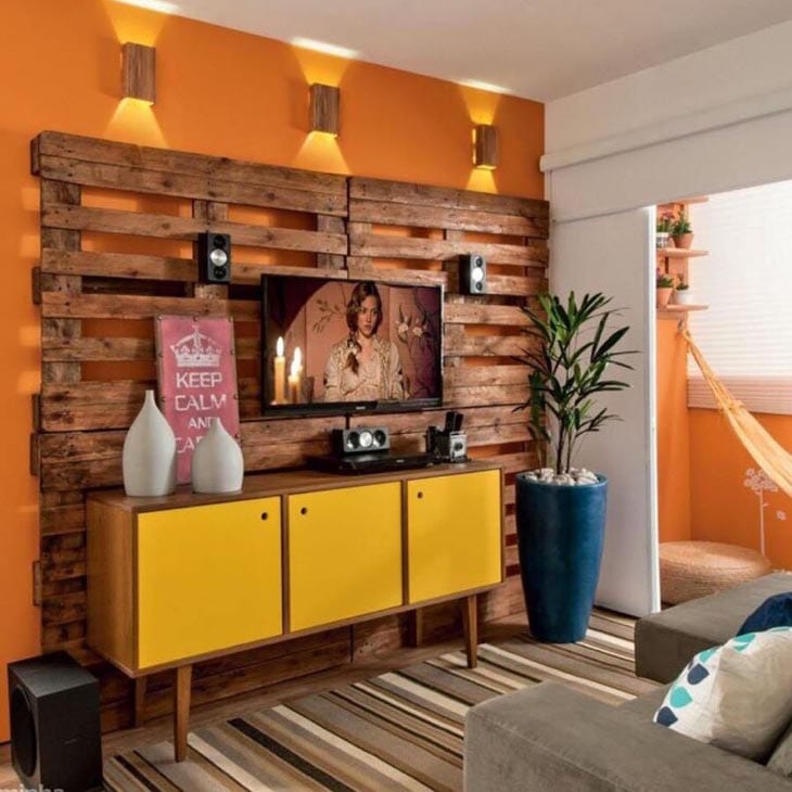 Painéis de Pallet para TV: Um Toque Industrial na Sala - inspiração