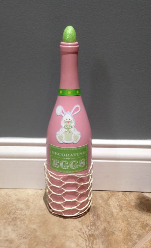 Decoração de Páscoa com Garrafas Decoradas e Luzes Pisca-Pisca - ideia